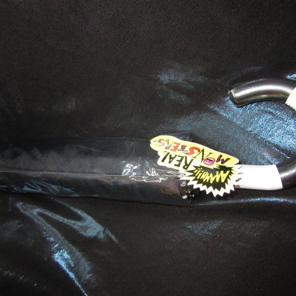 AAAHH!!! Real Monsters Oblina Umbrella Nick Box Exclusive - Picture 9 of 9